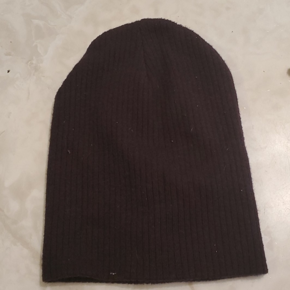 Black beenie